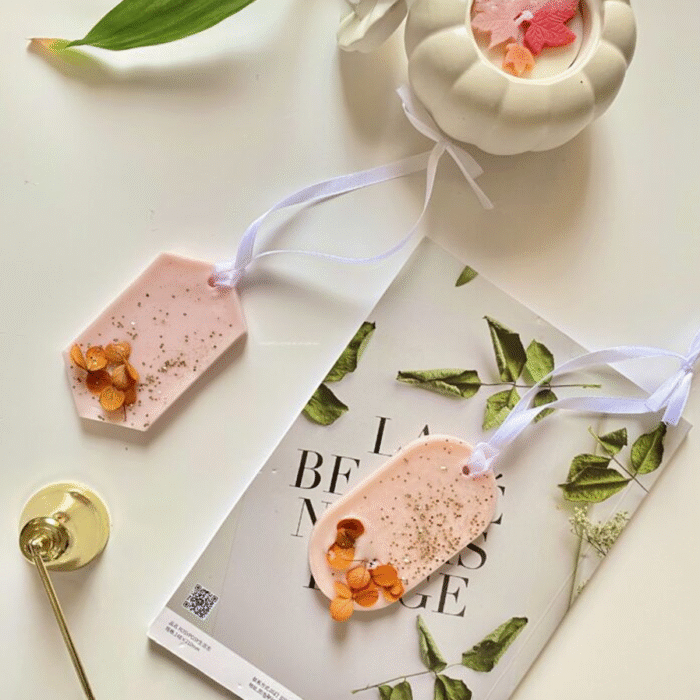 تاغ عطري برائحة الورد