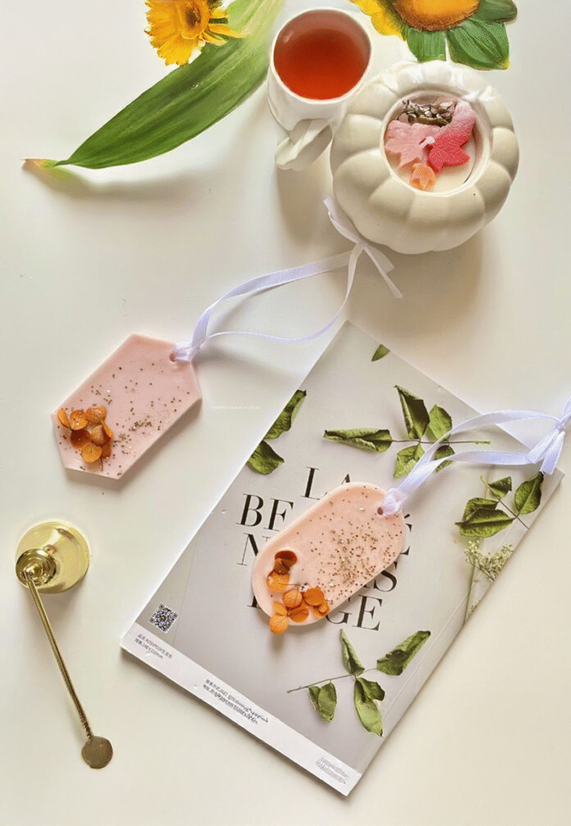 تاغ عطري برائحة الورد